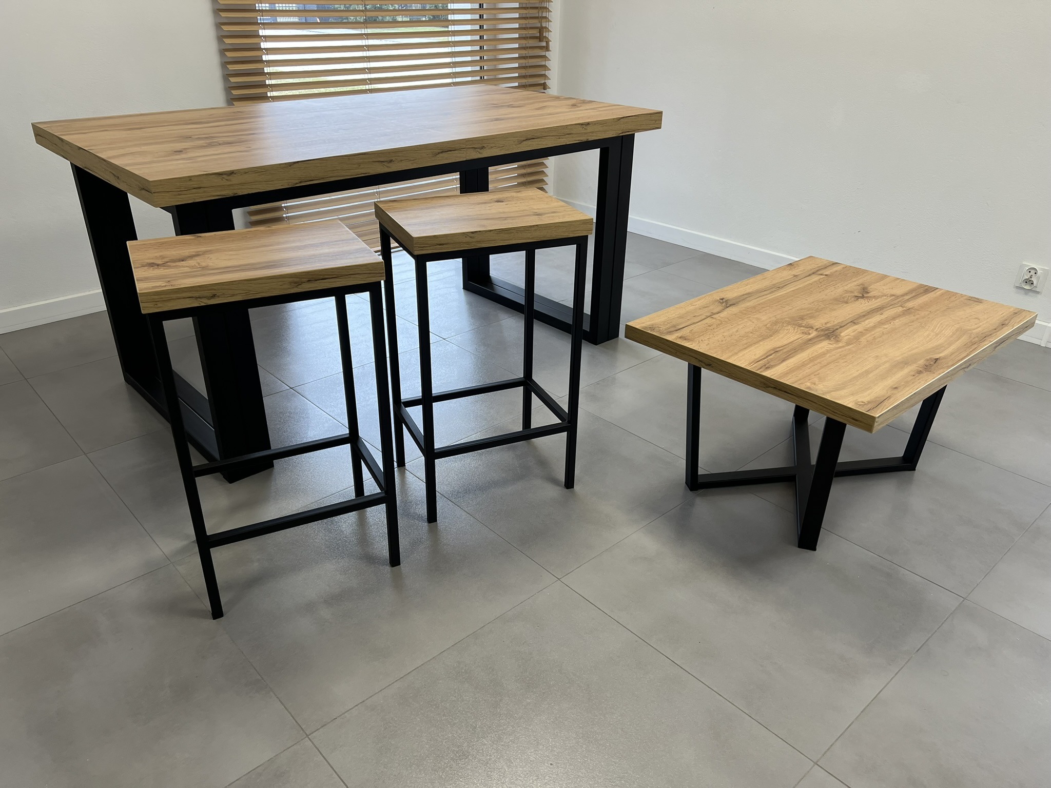Stolik kawowy X-LOFT - obrazek 4